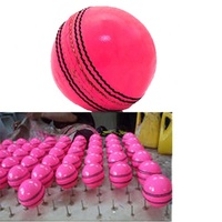 Pelota de Cricket Nocturna de Cuero de 4 Piezas, Color Personalizado, Hecha a Mano, Diseño de Logotipo Personalizado, Costuras Tradicionales, Venta al Por Mayor, Deportiva, Internacional