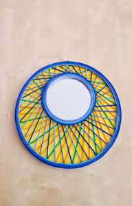 Vidrio colgante de pared interior y exterior de calidad de espejo de ratán de forma personalizada de lujo de la India - Product Image 4