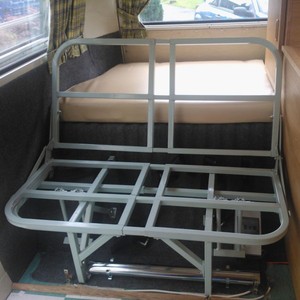 Honhill — lit et banc en bois massif, Compatible avec le <span class=keywords><strong>Bus</strong></span> et les voitures Type 2, T2, T25, T4,T5, séparation d'écran, Baywinow, baie vitrée, vanwagon