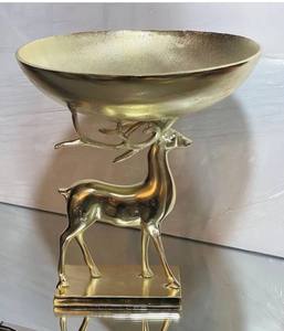 Newest Design Serving Bowl for Home Hotel Restaurant Food Serving Bowl with animal stand Gold Plated Metal Salad Serving Dish - Product Image 2