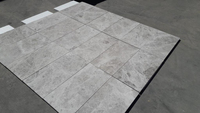 Carrelage en marbre texturé gris Tundra 2025, 150x150mm, finition semi-mate polie, fabriqué en Turquie, carrelage pour sol et mur