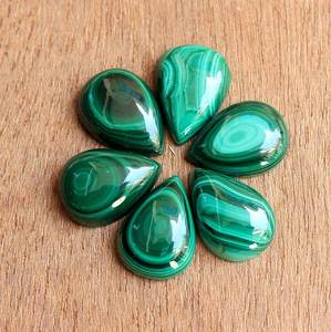 Malachite calibré forme de poire plaine cabochon de pierres précieuses en vrac faisant des bijoux bague/bracelet/pendentif à vendre en gros naturel - Product Image 3