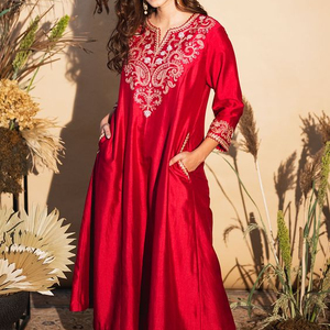 -TRENDY--DESIGNER--LONG--KURTA et ÉLÉGANT PLAAZO AVEC BRODERIE ÉLÉGANTE WORK---FOR Parti porter-robe pour la Fête/Mariage = 2021... - Product Image 1