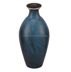 High Quality Aluminium Flower <b>Vases</b> With <b>Gold</b> Finished Beautiful Table Top Flower <b>Vase</b> For Table Decoration . - Product Image 6