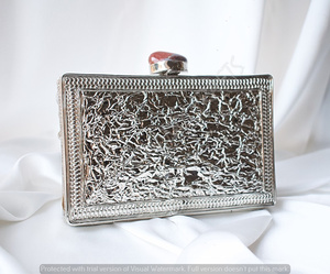 Nácar de primera calidad hecho a mano, hecho a mano, bolso de lujo de diseñador a precio asequible - Product Image 2