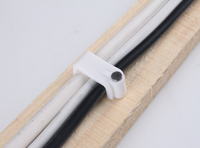 Clip de câble blanc Offre Spéciale plastique plat 9mm 10mm 12mm 14mm 18mm avec clou en acier réglable pour la fixation des fils pour la gestion des câbles