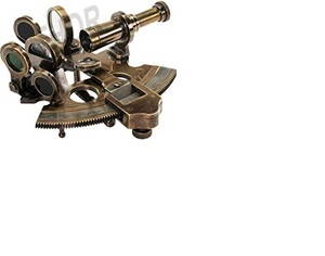 Boîte en bois de Bronze Antique, artistique sexy et classique, objet de décor - Product Image 1