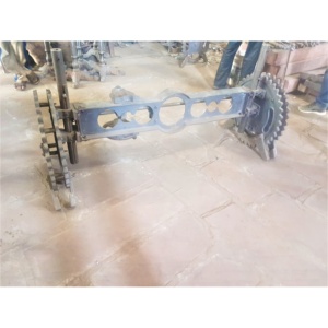 Table à manger industrielle steampunk |   Plateau en bois d'acacia/mangue massif, base en fonte |   Table à manger rectangulaire vintage AKKU ART - Product Image 5