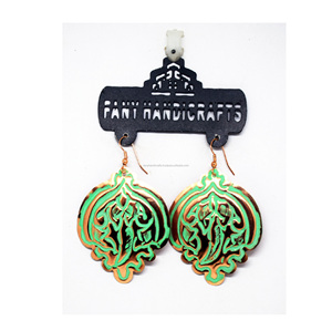 เครื่องประดับฤดูใบไม้ผลิ2025ของฟลอริด้าต่างหูลูกปัดเรซินแบบมินิมอลลิสต์ชุดเดรสสีดำและสีขาวสไตล์เกาหลีเนื้อด้าน - Product Image 1