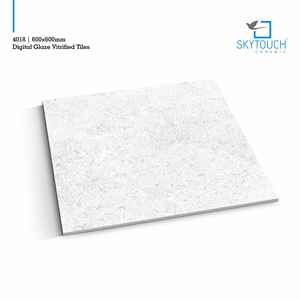 กระเบื้องไม้สีเทาสีเงิน60x60ซม. ทำจากไม้เคลือบเงางามกระเบื้องปูพื้นเซรามิกแนวชนบทอินเดียดีไซน์แบบกำหนดเองได้ - Product Image 3