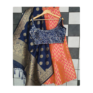 Diseñador indio atractivo Georgette Lehenga Choli para mujer desgaste de la boda al mejor precio - Product Image 1