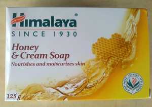Himalaya Herbals mandorle e sapone di Rose miglior prezzo per il corpo e per il viso per adulti usa il sapone per le mani con acido kojico per tutti i tipi di pelle