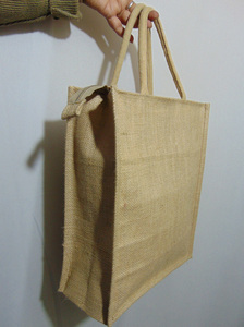 Bolsa de Yute Ecológica Reciclada en Stock (12"W X 14"H X 5"G) -lowellcraft.com Forro de Algodón, Asa para el Hombro - Product Image 2