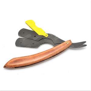 Sharpinst Rasoirs de barbier à bord droit en acier inoxydable noir et jaune et couteau de rasage 7 pouces pour le visage et le corps - Product Image 2
