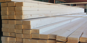 Gỗ Thông H3 Được Xử Lý Trong Khung Kích Thước 8X2, <span class=keywords><strong>6X2</strong></span>, 4X2, 3X2 Có Sẵn 90X45Mm Khung Gỗ Thông Xanh MGP10 H2 Để Bán - Product Image 2