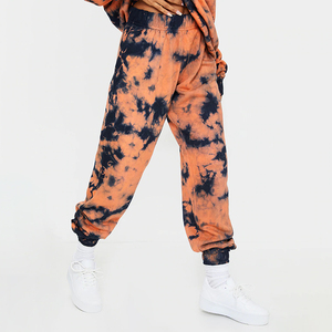 Diseños sencillos personalizados, conjuntos deportivos de manga larga, chándales de terciopelo personalizados para mujer, conjunto de 2 piezas. - Product Image 4