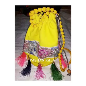 Handmade Latest Design Ladies Hand Potli Bag