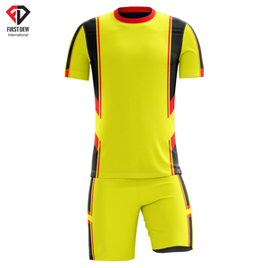Conjunto de uniforme de fútbol para hombres, ropa personalizada de talla grande, 100% poliéster, de alta calidad, cómoda, sublimación, último diseño - Product Image 3