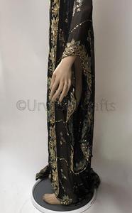 Robe musulmane longue à manches longues en géorgette noire, style kaftan abaya, avec travail de zari et de perles, dernière tendance ethnique pour femmes - Product Image 2