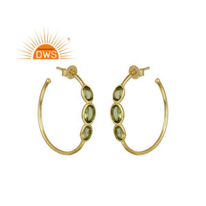 Vibrant Design-pendiente de aro de plata chapada en oro, pendiente de piedras preciosas de peridoto Natural, fabricante de joyería de plata India - Product Image 1