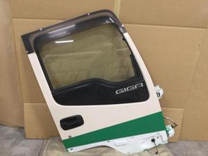 Porte ISUZU pour GIGA avant ELF, pièces automobiles de deuxième main, d'occasion, japon - Product Image 4