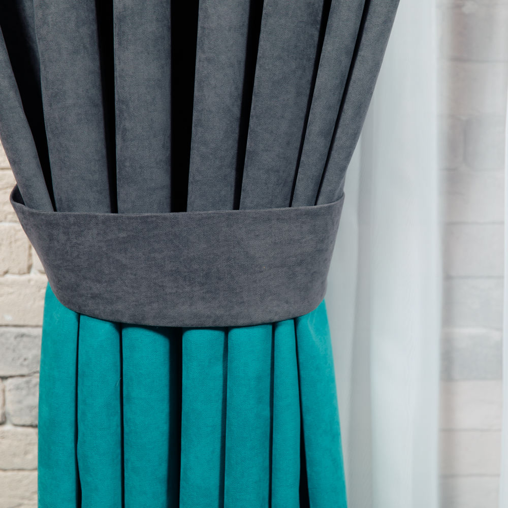 เทอร์ควอยซ์สีเข้ม