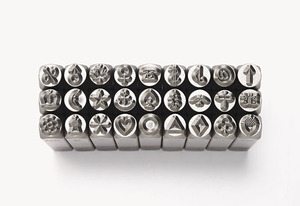 Perforadora de patrón de sellos metálicos de acero de grado industrial personalizable de 27 piezas para herramientas manuales Soporte OEM - Product Image 3