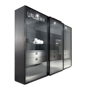Armoire avec ouverture à charnières Profil en aluminium avec porte en verre fumé Éclairage LED Armoire de chambre à coucher - Product Image 1