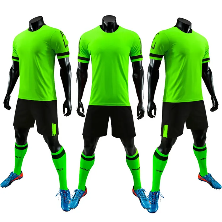 新しいグラフィックデザイン100% ポリエステル卸売カスタムサッカージャージー男性用昇華サッカーウェア