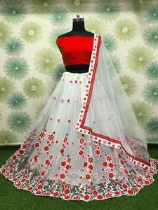 El Vestido de Novia Más Hermoso, Lehenga Choli de Tela Pesada con Dupatta, Ropa India para Mujer, Semi-cosido, Venta al por Mayor en Surat. Shalwar Kameez Alfanumero - Product Image 3