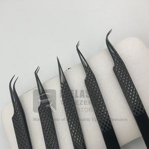 Pinzas de pestañas de Plasma con agarre de diamante negro de acero inoxidable sostenible japonés profesional probadas a mano y privadas - Product Image 3