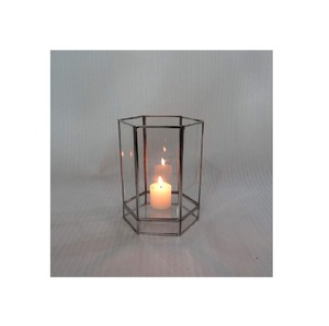 Finition antique Lanterne classique de qualité supérieure Terrarium de qualité supérieure Bougeoir en métal et verre Caractéristiques décoratives Autres bougies - Product Image 3