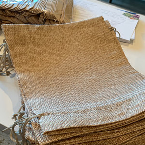 Medium Size Wedding Hessian Burlap <b>Jute</b> Favor <b>Gift</b> <b>Bags</b> Drawstring Jewelry Pouch for Party for Candy Storage - Product Image 5