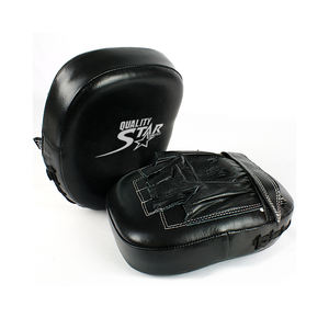 Almohadillas de enfoque profesionales para Unisex Color negro OEM ODM Personalización Almohadillas de boxeo regulares hechas en Sialkot Pakistán para la venta - Product Image 3