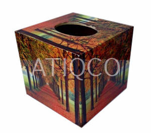 Caja de pañuelos cúbicos de madera pintada digital con impresiones digitales únicas - Product Image 5