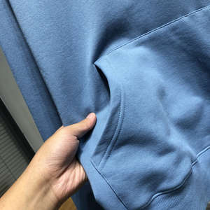 Le nouveau sweat à capuche en coton surdimensionné personnalisé, unisexe, essentiel, uni, sweat à capuche en relief 3D - Product Image 6