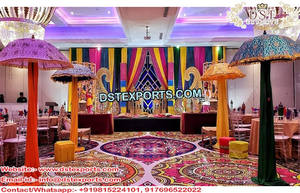 Grands parapluies brodés pour la décoration de scène, parapluie de scène pour le Mehndi Sangeet, décoration de parapluie de scène pour la nuit du Mehndi, décoration de parapluie de scène USA - Product Image 2