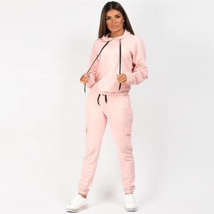PIHA SPORTS Survêtement deux pièces sur mesure pour femme, décontracté, avec sweat-shirt zippé à manches longues et pantalon ajusté, idéal pour le yoga, l'entraînement et le jogging - Product Image 1