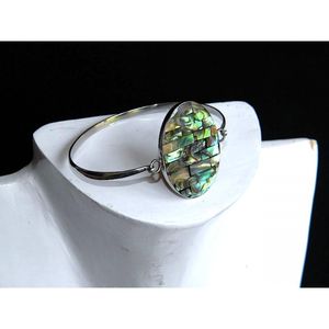 กำไลข้อมือสแตนเลสสตีลลายเปลือกหอยบาหลีพร้อมจี้3ซม. ทำด้วยมือสไตล์คลาสสิกใส่ได้ทั้งชายและหญิง - Product Image 4