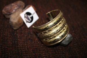 New Brass Cuff <b>Bangle</b> <b>Bracelet</b> Cufflinks or Cufflink for Ladies and Girls Fashion Accessories at Low Price in India Tradnary - Product Image 4