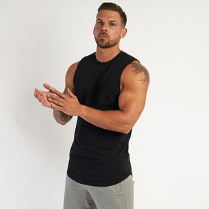 Camiseta sin mangas deportiva de poliéster con función de secado rápido en diseño ajustado ideal para uso activo - Product Image 3