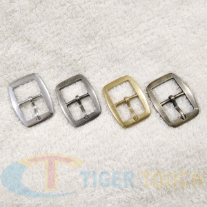 Correa de Cuero Medieval para Hebilla con Material de Latón y Cobre - Product Image 2