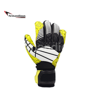 2024 Goalkeeper Gloves Wholesale Hot Sale Genuine Professional Latex Soccer Goalkeeper Gloves - Product Image 3