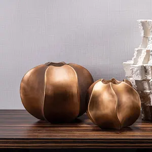 Golden luxury style flower vases for home decor sculpture