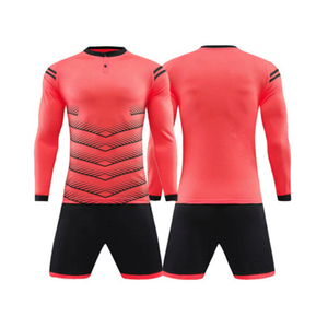 Latest Top Quality Sublimation Soccer Jersey Best Quality Cheap Soccer Uniforms Unique Soccer Jersey Shirt and Shorts For Men - Product Image 4