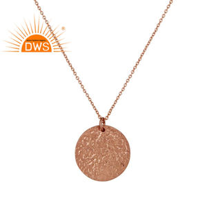 Colgante de Diseño de Disco Liso en Plata Chapada en Oro Rosa de 18k con Cadena de 31 Pulgadas, Fabricante de Joyería Personalizada - Product Image 1