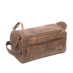 กระเป๋าเครื่องสำอางสำหรับเดินทางแบบพกพามีซิปหนัง PU หรูหราสำหรับผู้หญิงจุของได้เยอะโลโก้ออกแบบได้ตามต้องการ - Product Image 2