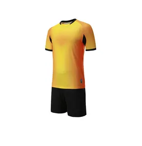 2024 Uniforme de futebol masculino com logotipo personalizado de alta qualidade por atacado, uniforme de time de futebol, camisa de futebol