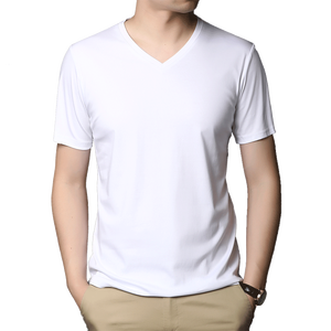 เสื้อยืดแขนสั้นคอวีสีล้วนสำหรับผู้ชาย,ทรงสลิมฟิต - Product Image 5