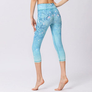 Icatcher Industry Wholesale Ladies Gym <b>Capri</b> Fitness Wear Suit Floral Printed Women Sport Wear Workout Fitness Sets - Product Image 3